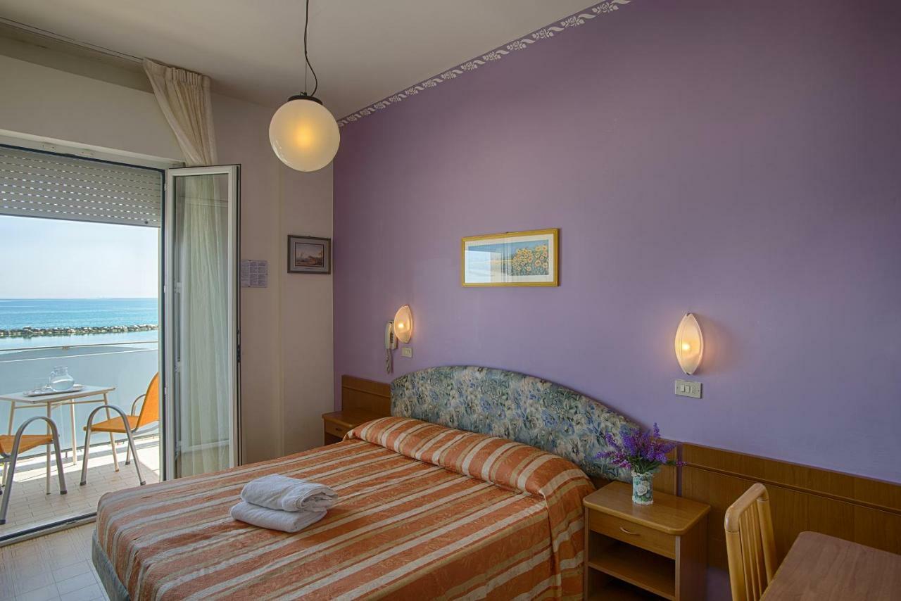 Hotel Meritime Беллария-Иджеа-Марина Экстерьер фото