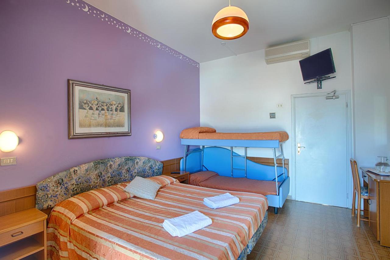 Hotel Meritime Беллария-Иджеа-Марина Экстерьер фото